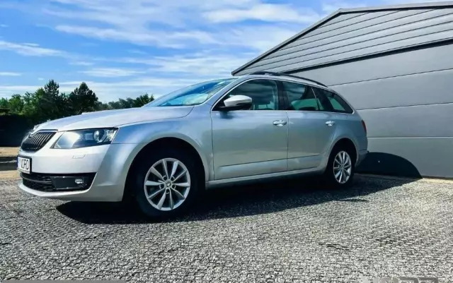 SKODA Octavia 1.4 TSI Elegance