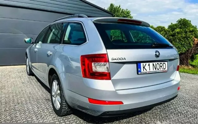 SKODA Octavia 1.4 TSI Elegance