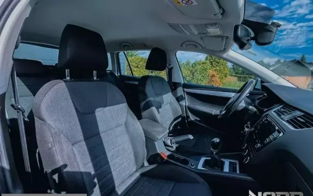 SKODA Octavia 1.4 TSI Elegance