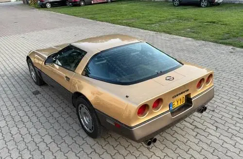 CHEVROLET Corvette 