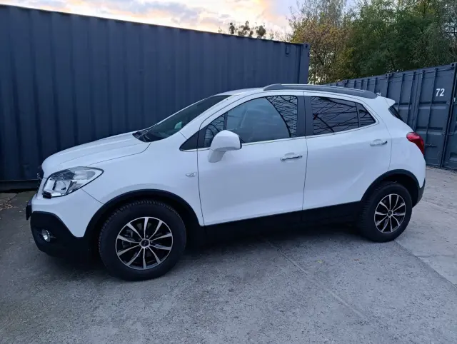 OPEL Mokka Cosmo