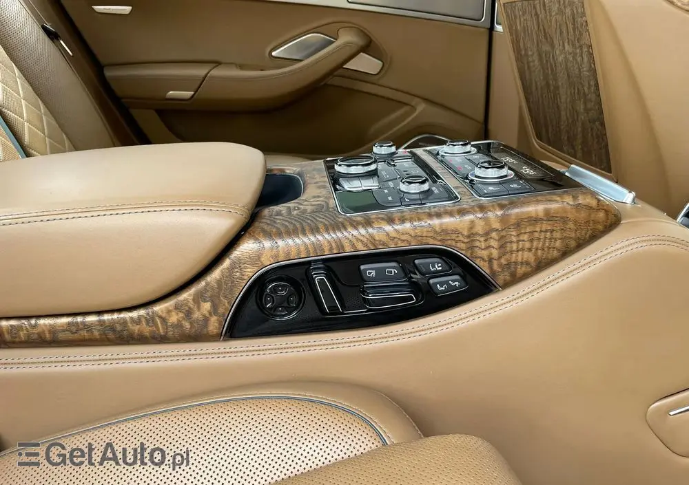 AUDI A8 4.2 TDI clean diesel L Quattro