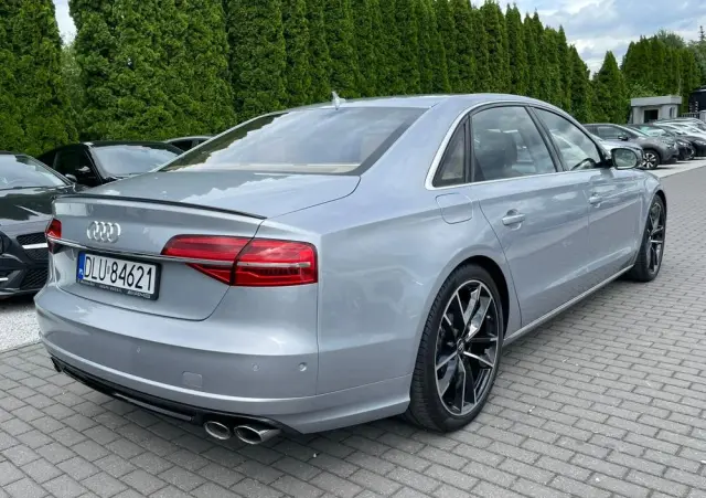 AUDI A8 4.2 TDI clean diesel L Quattro