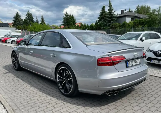 AUDI A8 4.2 TDI clean diesel L Quattro