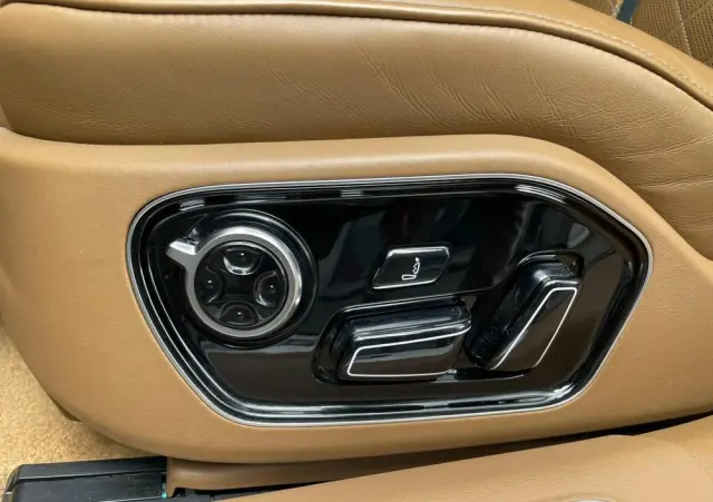 AUDI A8 4.2 TDI clean diesel L Quattro