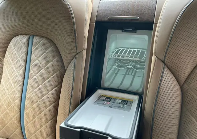 AUDI A8 4.2 TDI clean diesel L Quattro