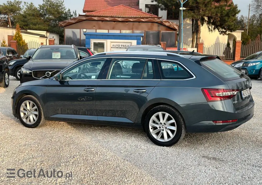 SKODA Superb 2.0 TDI SCR Style DSG