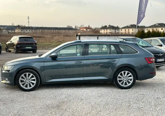 SKODA Superb 2.0 TDI SCR Style DSG