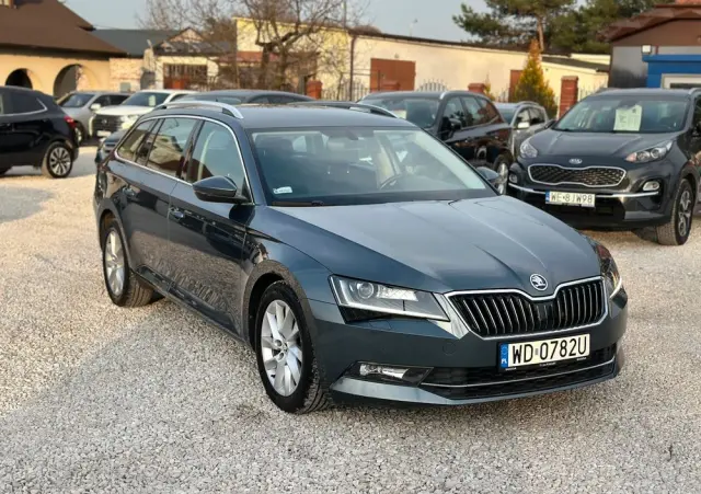 SKODA Superb 2.0 TDI SCR Style DSG