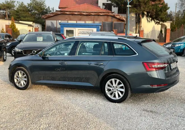 SKODA Superb 2.0 TDI SCR Style DSG