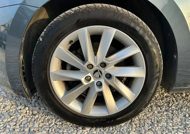 SKODA Superb 2.0 TDI SCR Style DSG