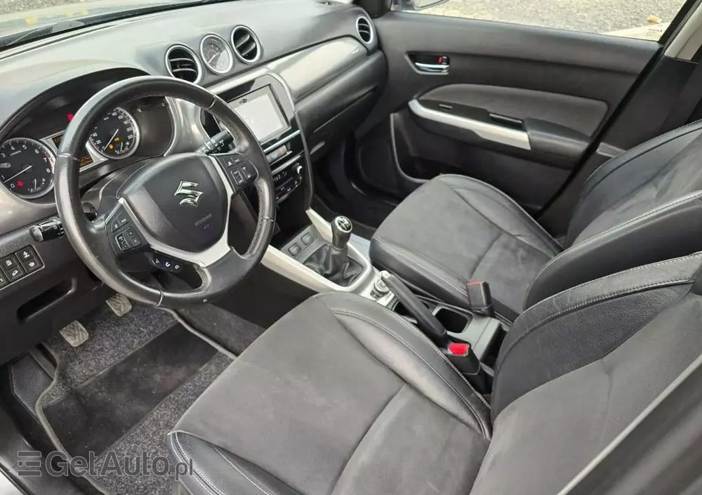 SUZUKI Vitara 