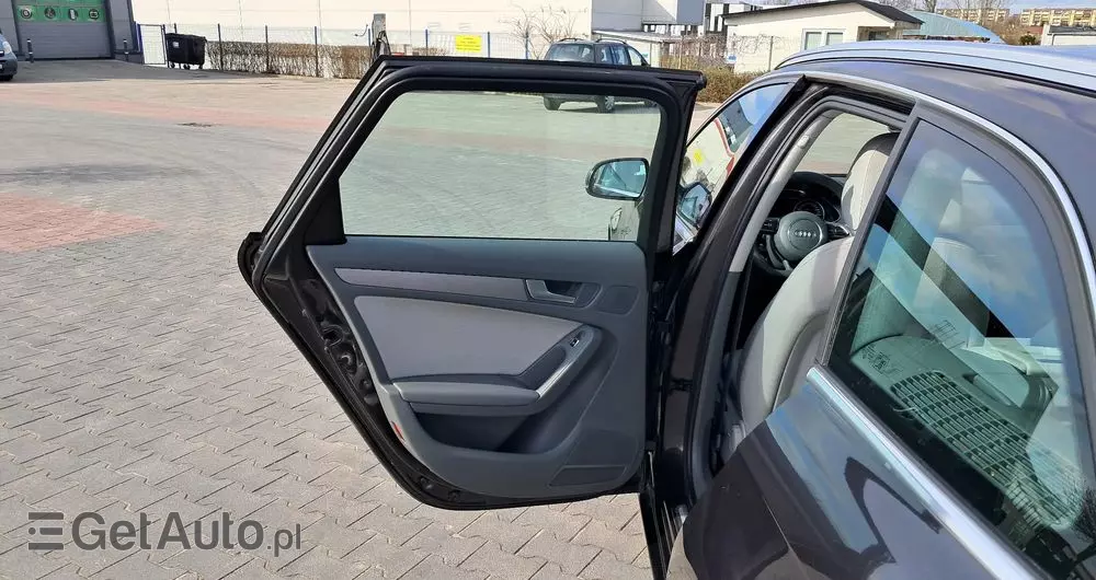 AUDI A4 Avant 2.0 TDI e DPF Ambiente
