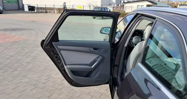 AUDI A4 Avant 2.0 TDI e DPF Ambiente