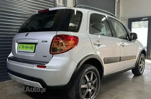 SUZUKI SX4 