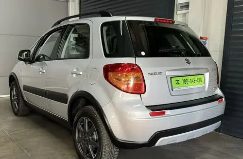 SUZUKI SX4 