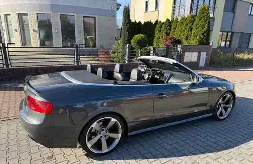 AUDI Rs5 