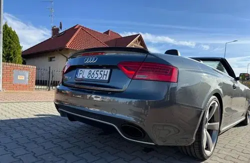 AUDI Rs5 
