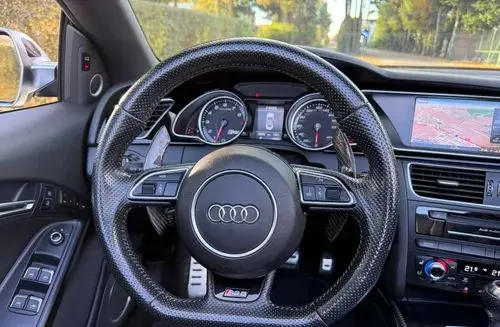 AUDI Rs5 