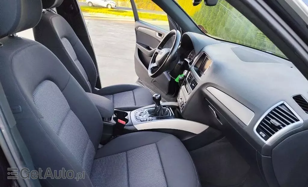AUDI Q5 