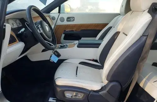 ROLLS-ROYCE Dawn 