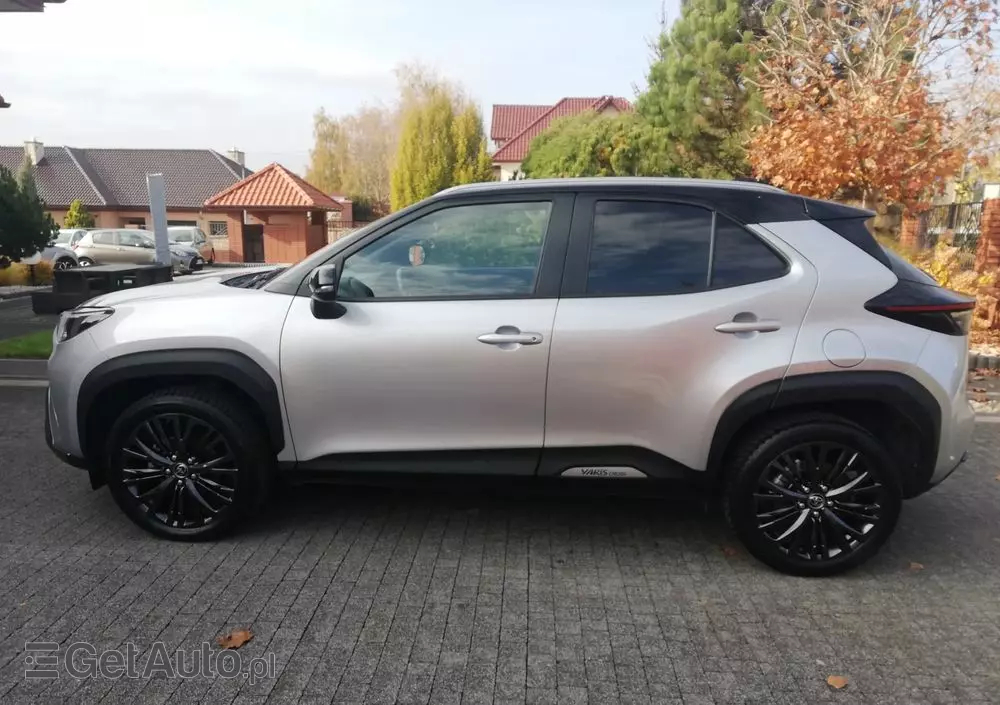 TOYOTA Yaris Cross Hybrid 1.5 Adventure