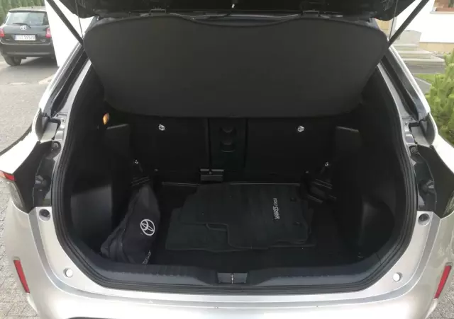 TOYOTA Yaris Cross Hybrid 1.5 Adventure