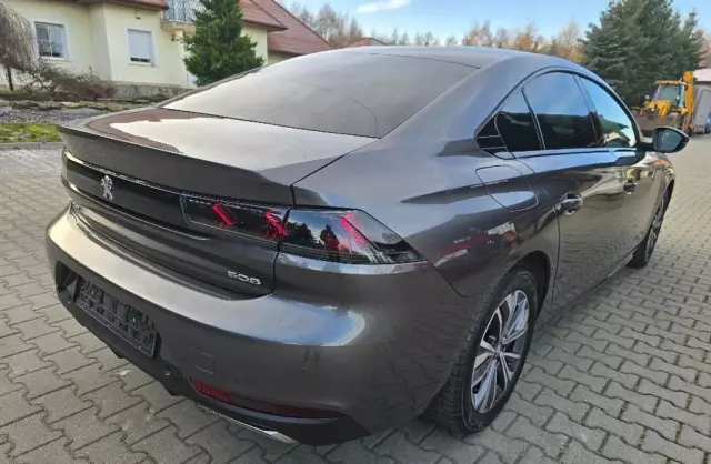 PEUGEOT 508 