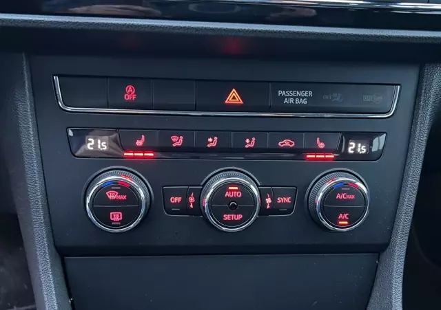 SEAT Leon 2.0 TDI DPF Ecomotive Style