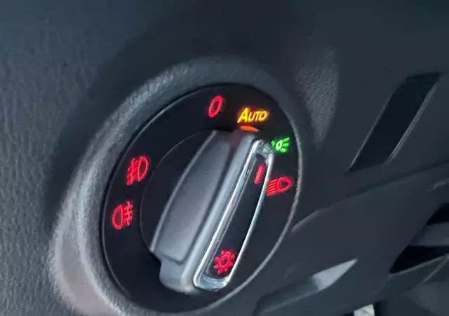 SEAT Leon 2.0 TDI DPF Ecomotive Style