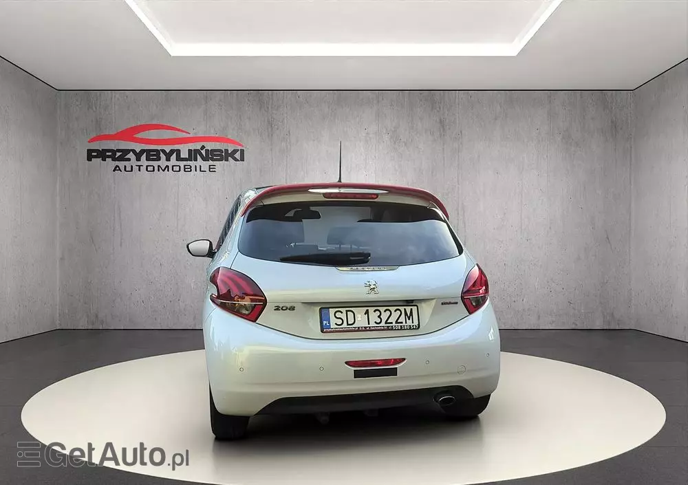 PEUGEOT 208 