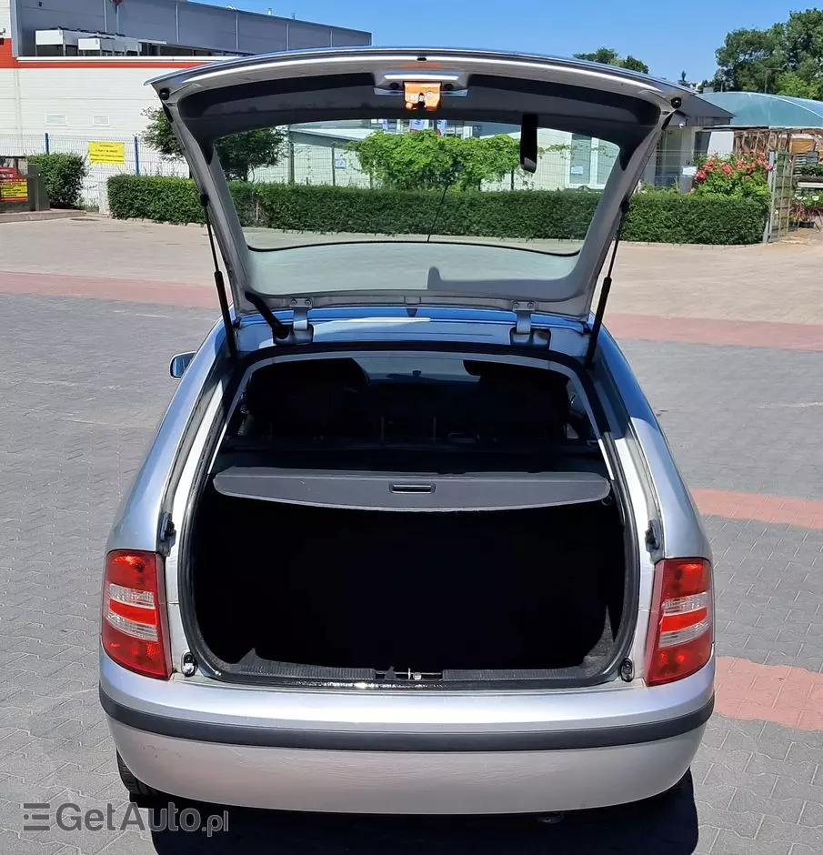 SKODA Fabia 1.4 16V Classic +