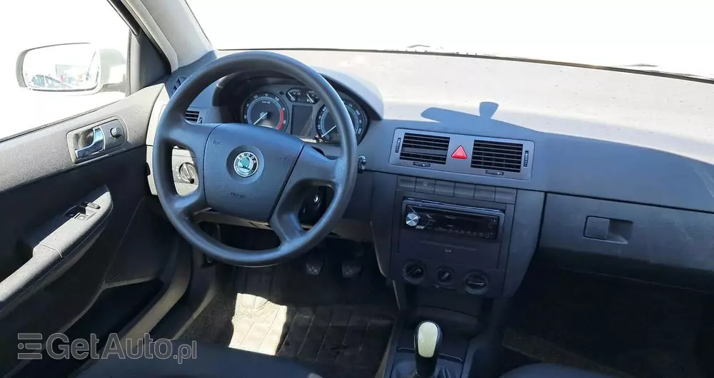 SKODA Fabia 1.4 16V Classic +