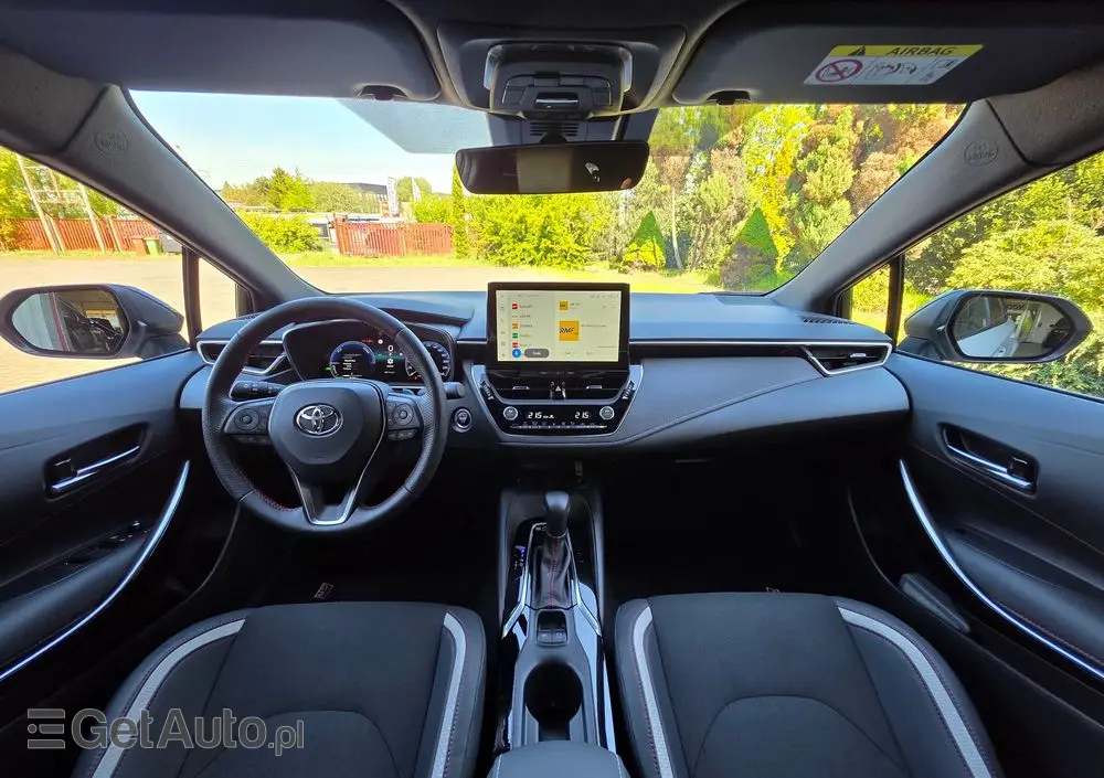 TOYOTA Corolla 2.0 Hybrid GR Sport Dynamic