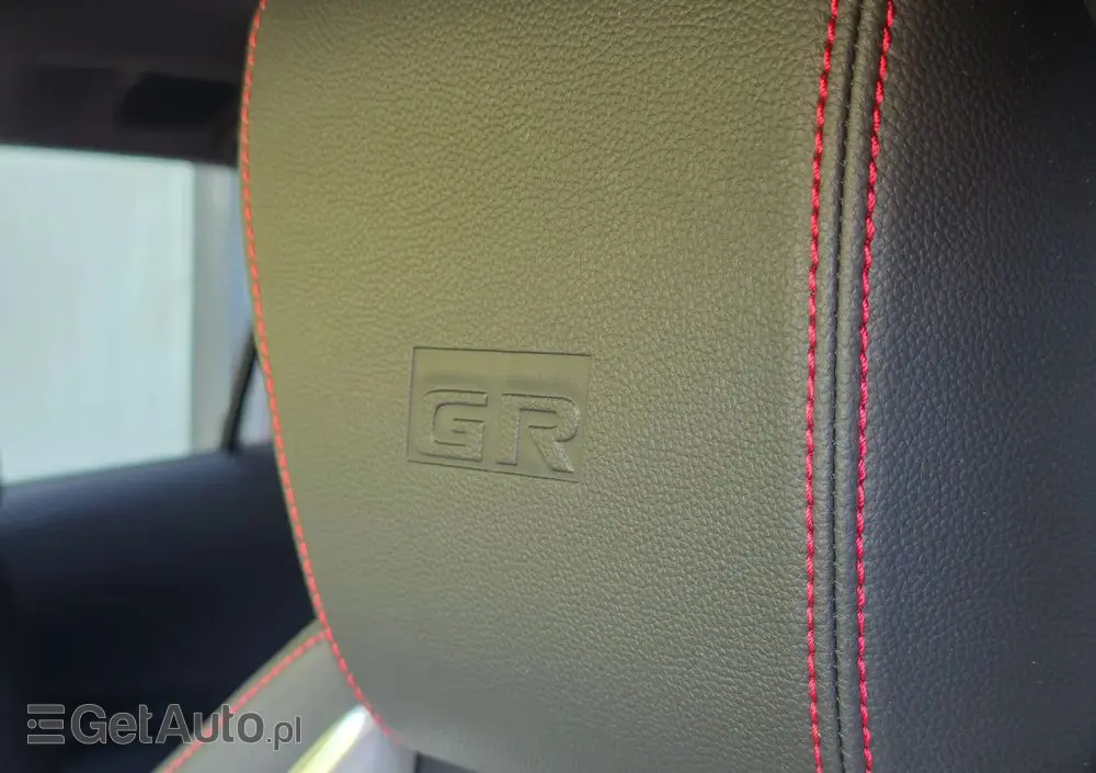 TOYOTA Corolla 2.0 Hybrid GR Sport Dynamic