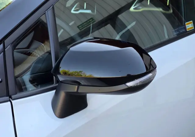 TOYOTA Corolla 2.0 Hybrid GR Sport Dynamic