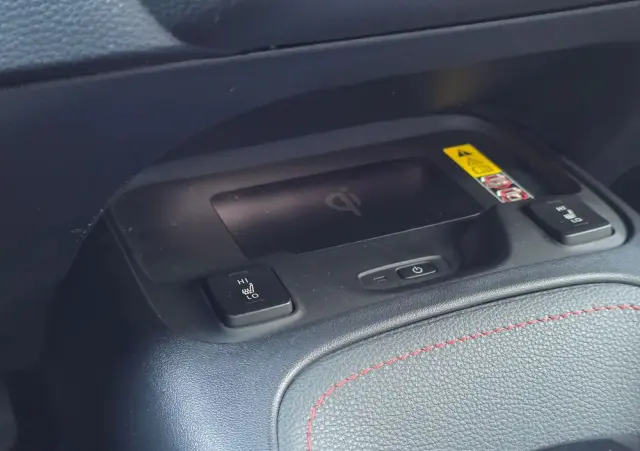 TOYOTA Corolla 2.0 Hybrid GR Sport Dynamic