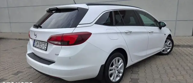 OPEL Astra 1.6 CDTI Essentia S&S