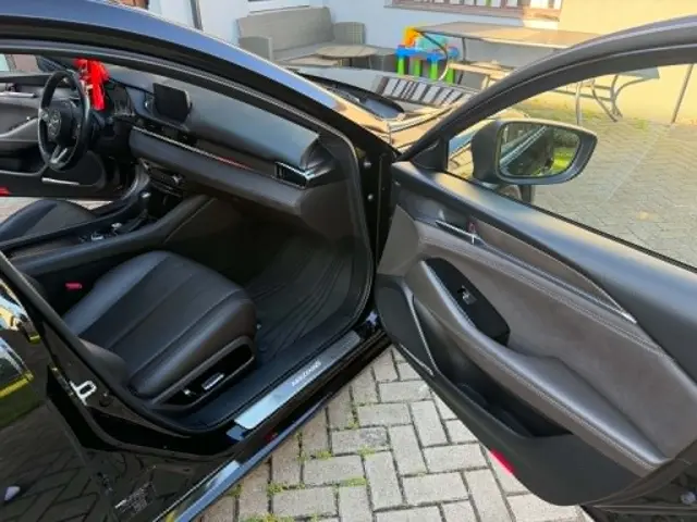 MAZDA 6 SkyDream Aut.