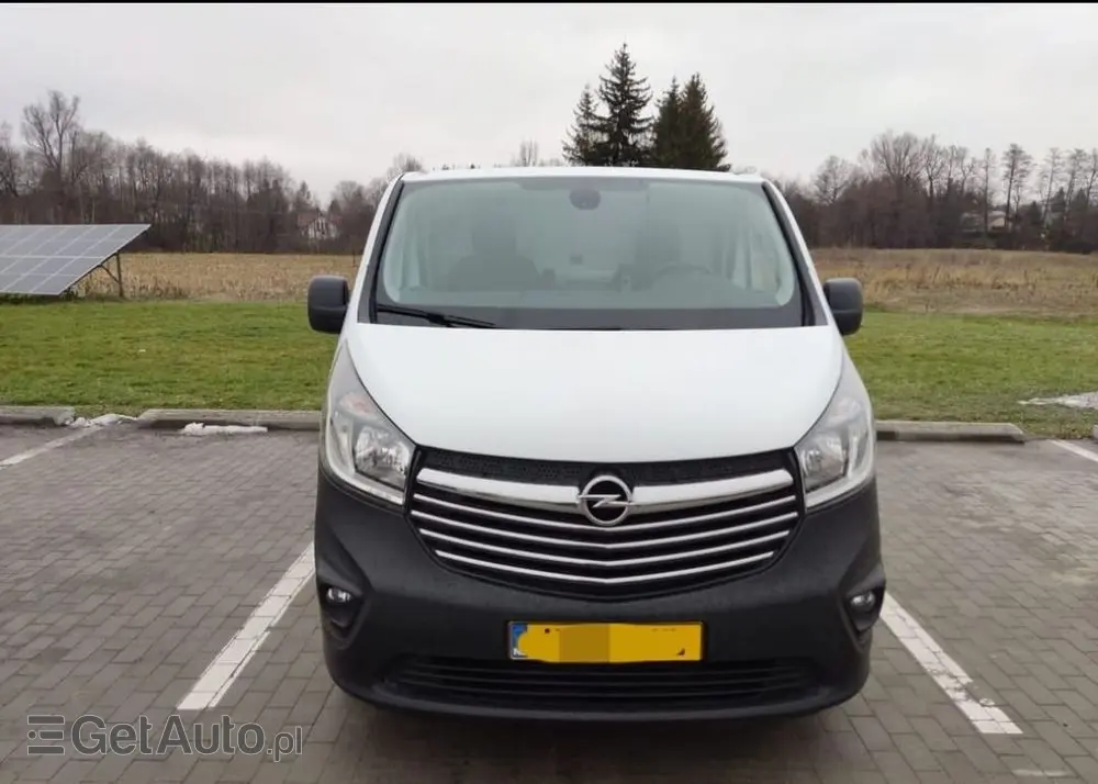 OPEL VIVARO 