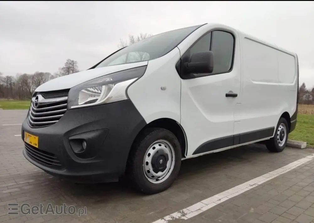 OPEL VIVARO 