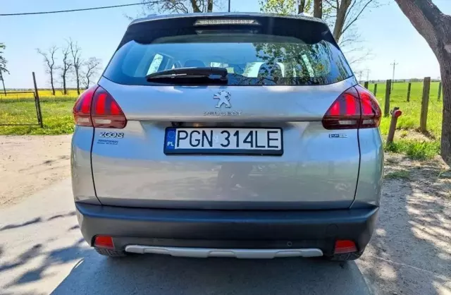 PEUGEOT 2008 