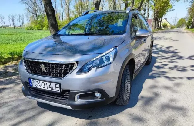 PEUGEOT 2008 