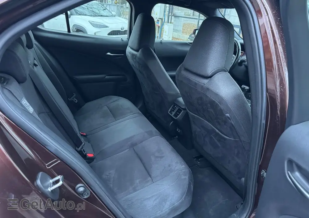 LEXUS UX 250h Elegance 2WD