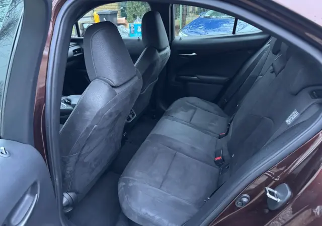 LEXUS UX 250h Elegance 2WD