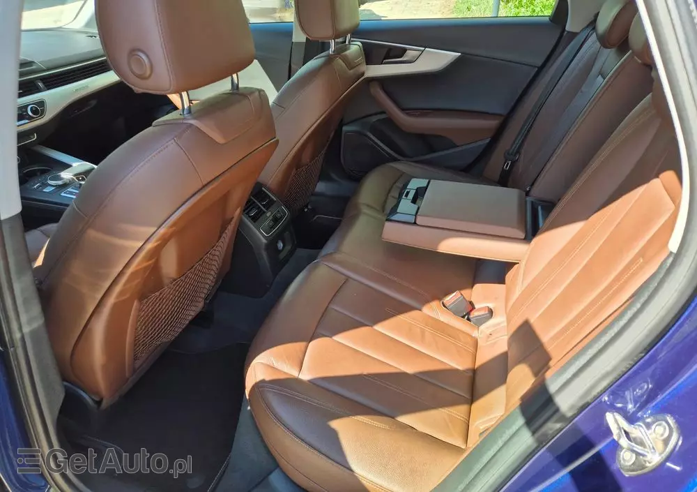 AUDI A4 40 TDI Quattro S Line S tronic