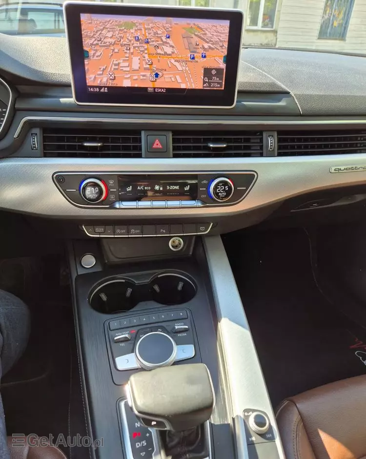 AUDI A4 40 TDI Quattro S Line S tronic