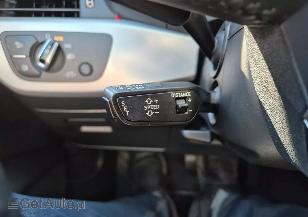 AUDI A4 40 TDI Quattro S Line S tronic
