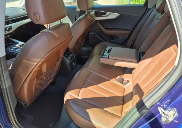 AUDI A4 40 TDI Quattro S Line S tronic