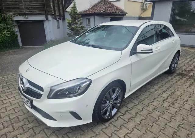 MERCEDES-BENZ Klasa A 160 7G-DCT Urban